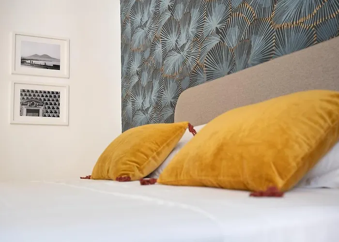 Nyaraló Feel Nuovo, Comodo, E A 2 Min Dalla Metro! Nápoly